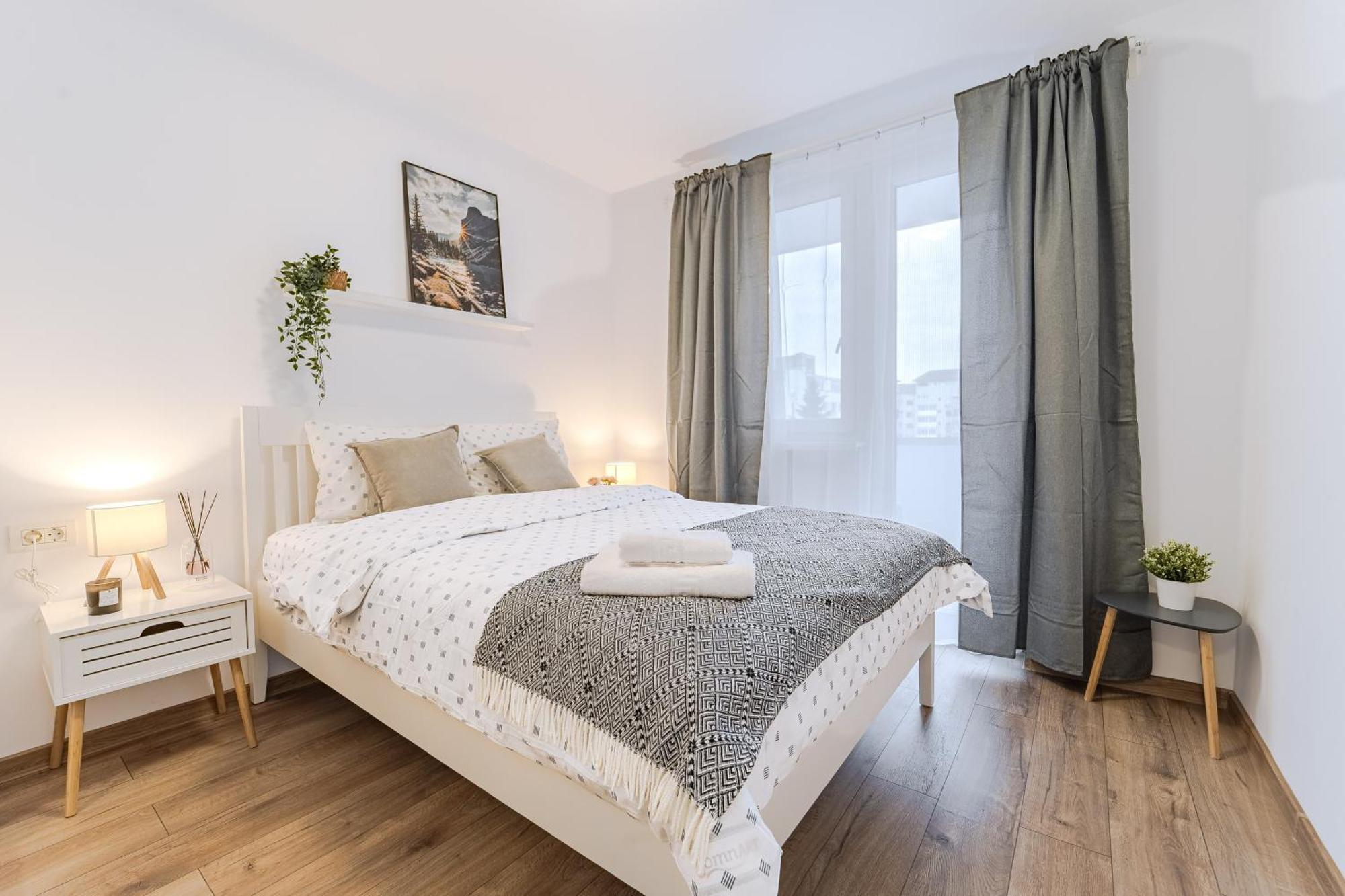 Victoriei Plaza - By Open House Apartment *